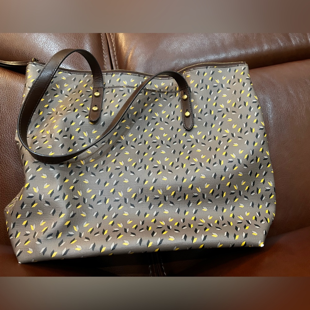 Fossil Printed Tote - Great condition